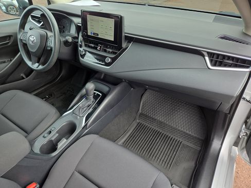 Certified 2023 Toyota Corolla LE w/ LE Convenience Package image 18