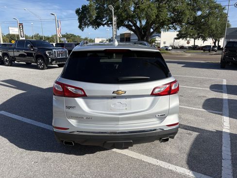 Used 2018 Chevrolet Equinox Premier image 6