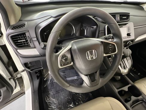 Used 2017 Honda CR-V LX image 11