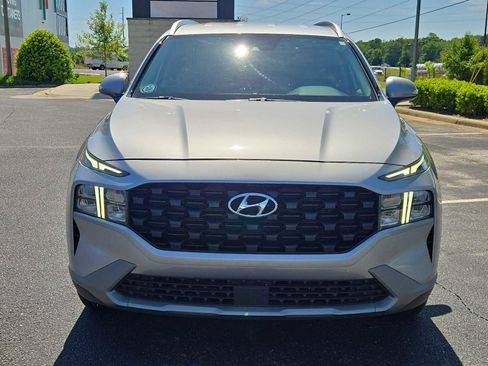 Used 2023 Hyundai Santa Fe SEL FWD image 4