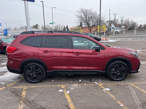 Certified 2023 Subaru Ascent Onyx Edition image 4