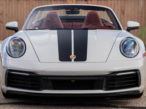 Used 2024 Porsche 911 Carrera image 13