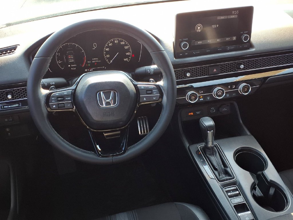 Used 2023 Honda Civic Sport image 14