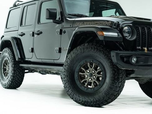 Used 2022 Jeep Wrangler Unlimited Rubicon w/ Trailer Tow Package AWD/4WD image 3