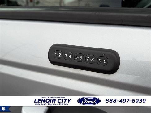 Certified 2021 Ford Bronco Outer Banks image 18