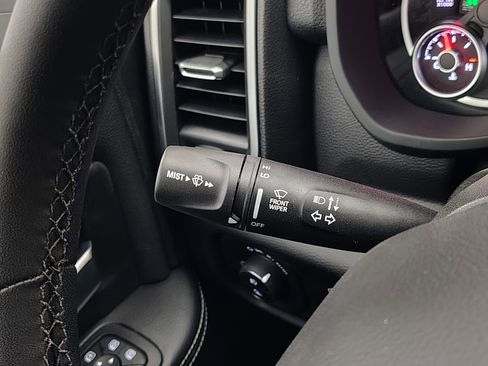 New 2026 RAM 2500 Big Horn AWD/4WD image 36