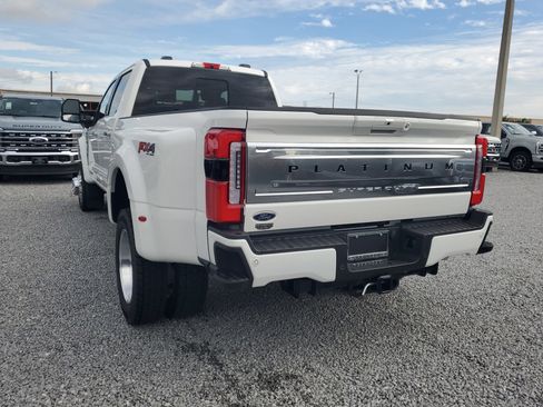 New 2026 Ford F450 Platinum w/ Platinum Plus Package image 8