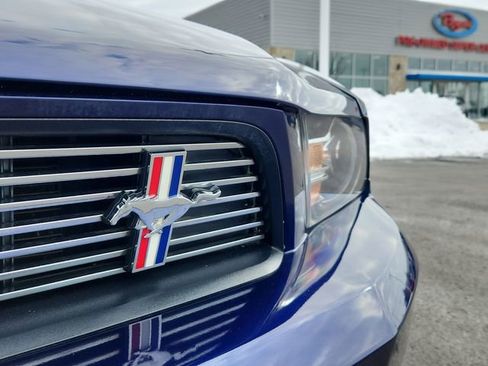 Used 2011 Ford Mustang Premium w/ 202A Rapid Spec Order Code image 42