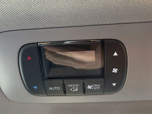 Used 2014 Honda Odyssey EX-L image 11