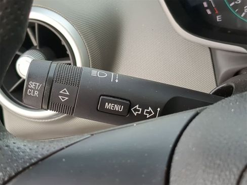 Used 2020 Chevrolet Sonic LT image 33