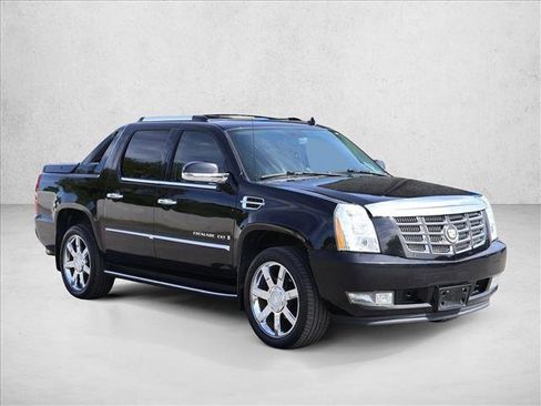 Used 2008 Cadillac Escalade EXT AWD/4WD image 3