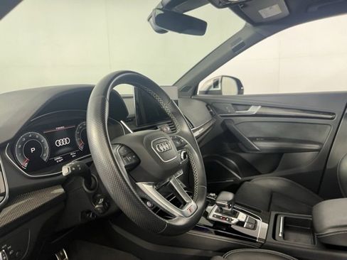 Used 2022 Audi SQ5 Premium Plus w/ Premium Plus Package image 22