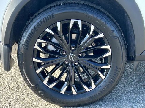 New 2026 Nissan Rogue SV image 7