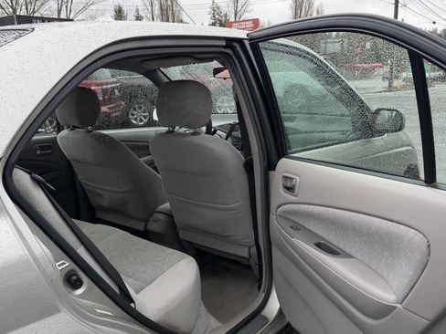 Used 2002 Toyota Prius image 16