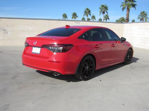 Certified 2025 Honda Civic Sport image 5