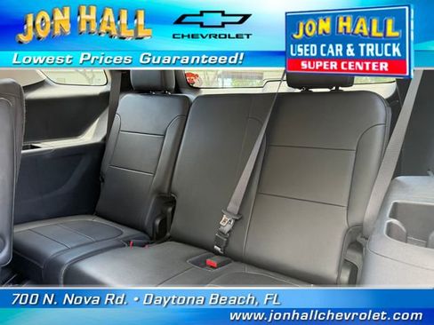 Used 2021 Chevrolet Traverse RS FWD image 19