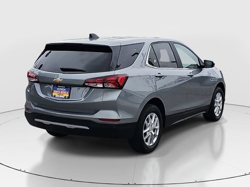 Used 2024 Chevrolet Equinox LT AWD/4WD image 5