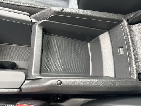 New 2026 Volkswagen Tiguan SE AWD/4WD image 38
