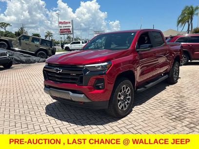 Used 2024 Chevrolet Colorado Z71 w/ Z71 Convenience Package 2