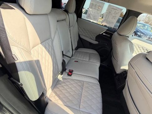 Used 2022 Mitsubishi Outlander SEL image 25