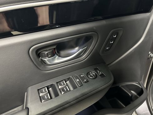 New 2025 Honda Pilot Touring image 17