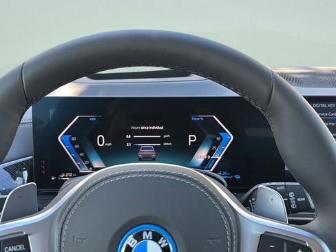 New 2026 BMW X5 xDrive50e image 11