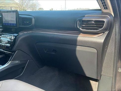 Certified 2023 Ford Explorer Limited AWD/4WD image 15