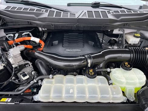 Used 2023 Ford F150 Limited image 26