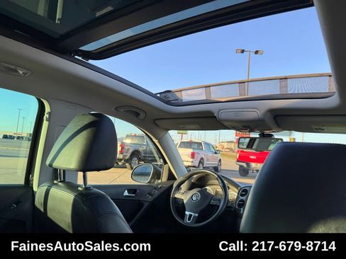 Used 2017 Volkswagen Tiguan SEL image 68