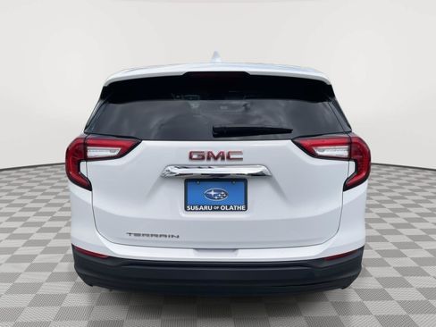 Used 2023 GMC Terrain SLE FWD image 7