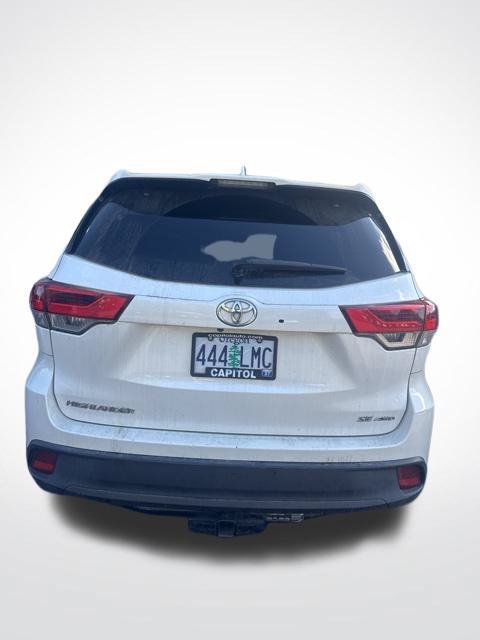 Used 2018 Toyota Highlander SE AWD/4WD image 7