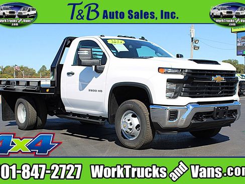 Used 2024 Chevrolet Silverado 3500 W/T w/ Snow Plow Prep Package image 1