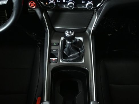 Used 2019 Honda Accord Sport image 22