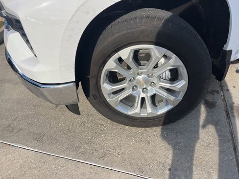 Used 2024 Chevrolet Silverado 1500 LTZ image 38