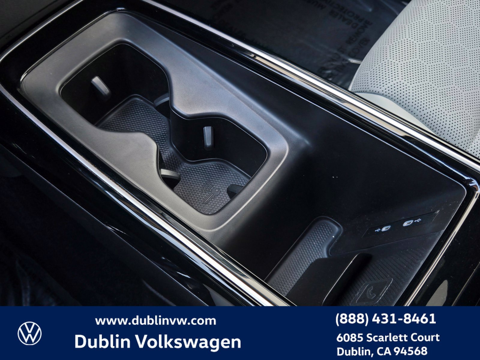 Used 2023 Volkswagen ID.4 Pro S RWD image 18