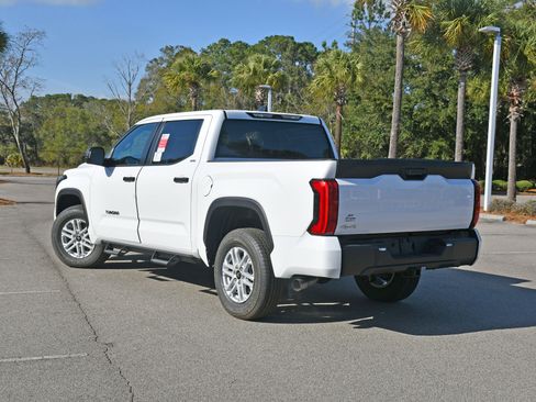 New 2026 Toyota Tundra SR5 image 2