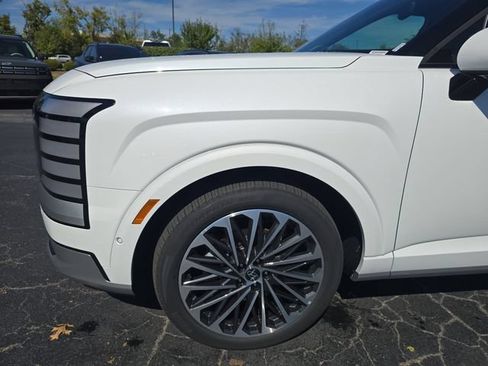 New 2026 Hyundai Palisade Calligraphy FWD image 10