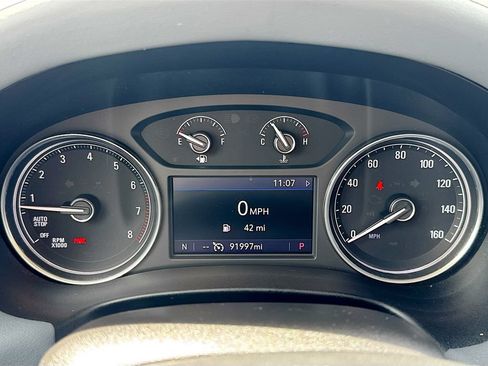 Used 2020 Buick Enclave Essence AWD/4WD image 12
