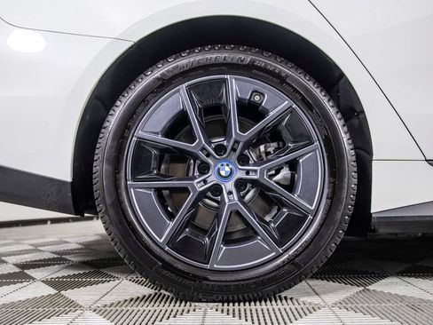 Used 2023 BMW i4 eDrive40 w/ Premium Package RWD image 38