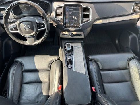 Used 2022 Volvo XC90 T8 Inscription w/ Advanced Package image 12