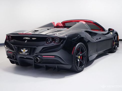 Used 2021 Ferrari F8 Tributo RWD image 6