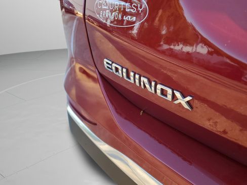 Used 2019 Chevrolet Equinox Premier image 9