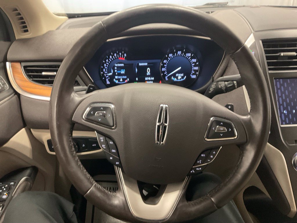 Used 2019 Lincoln MKC Select w/ Select Plus Package AWD/4WD image 4