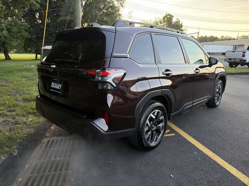 Certified 2026 Subaru Forester Premium AWD/4WD image 8