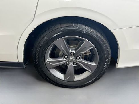 Used 2022 Honda Odyssey EX image 25