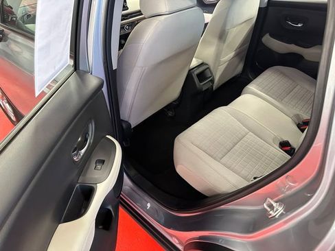 Used 2023 Honda HR-V LX image 13