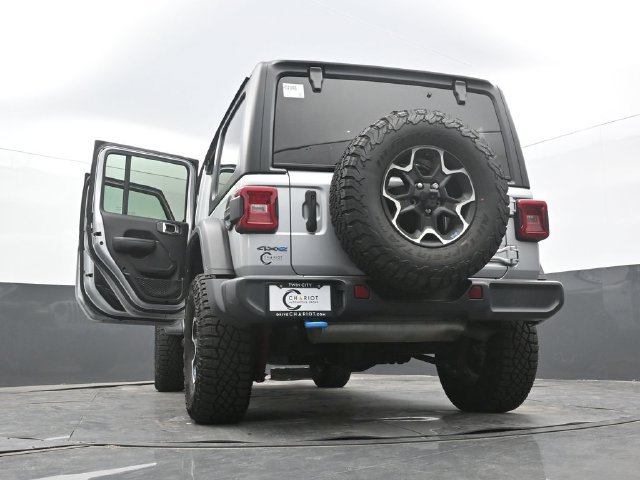 Used 2023 Jeep Wrangler Unlimited Rubicon 4xe w/ Cold Weather Group AWD/4WD image 68