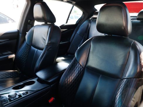 Used 2018 INFINITI Q50 Red Sport 400 w/ Sensory Package (Sport) image 9