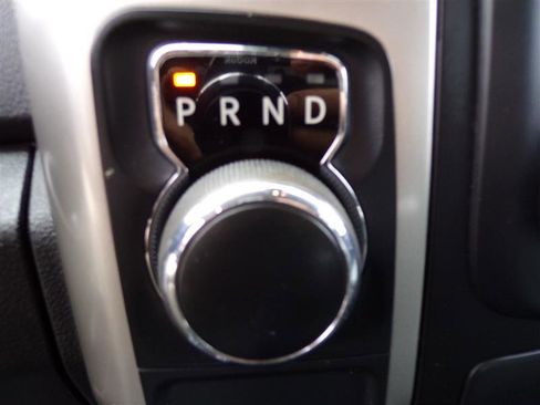 Used 2019 RAM 1500 Classic SLT image 37