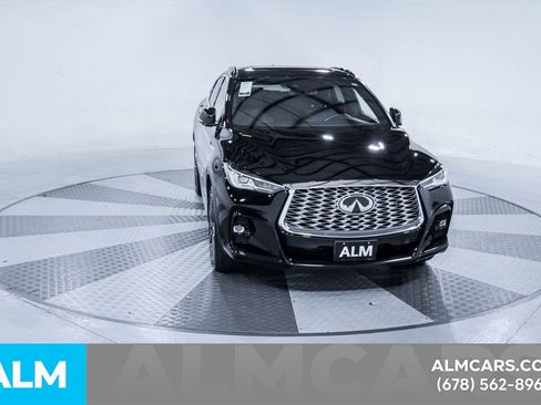 Used 2023 INFINITI QX55 Luxe w/ Cargo Package image 16